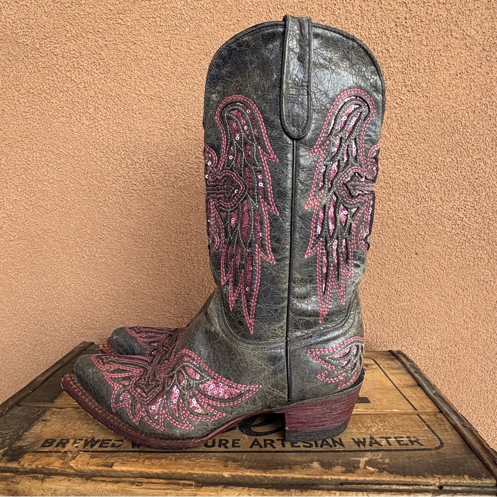 Ferrini Bling Wing Cross Western Snip Toe Boot